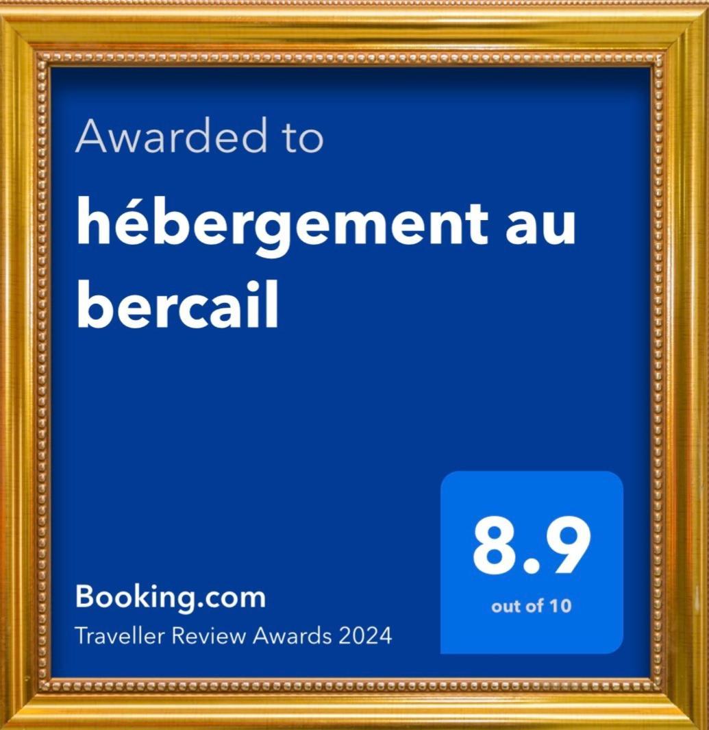 Hebergement Au Bercail Beaumont-sur-Sarthe Exterior photo